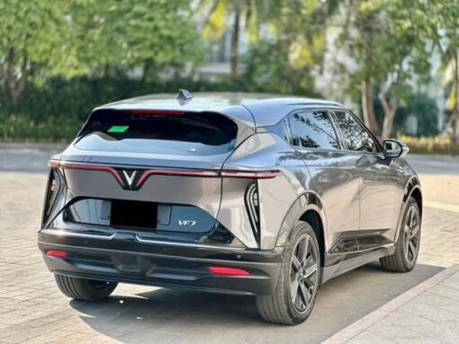 VinFast VF7 vinfast vf7