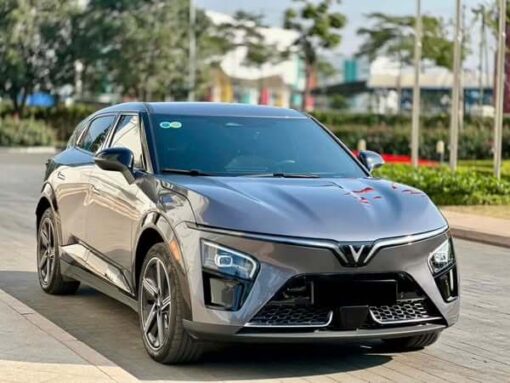 VinFast VF7 vinfast vf7